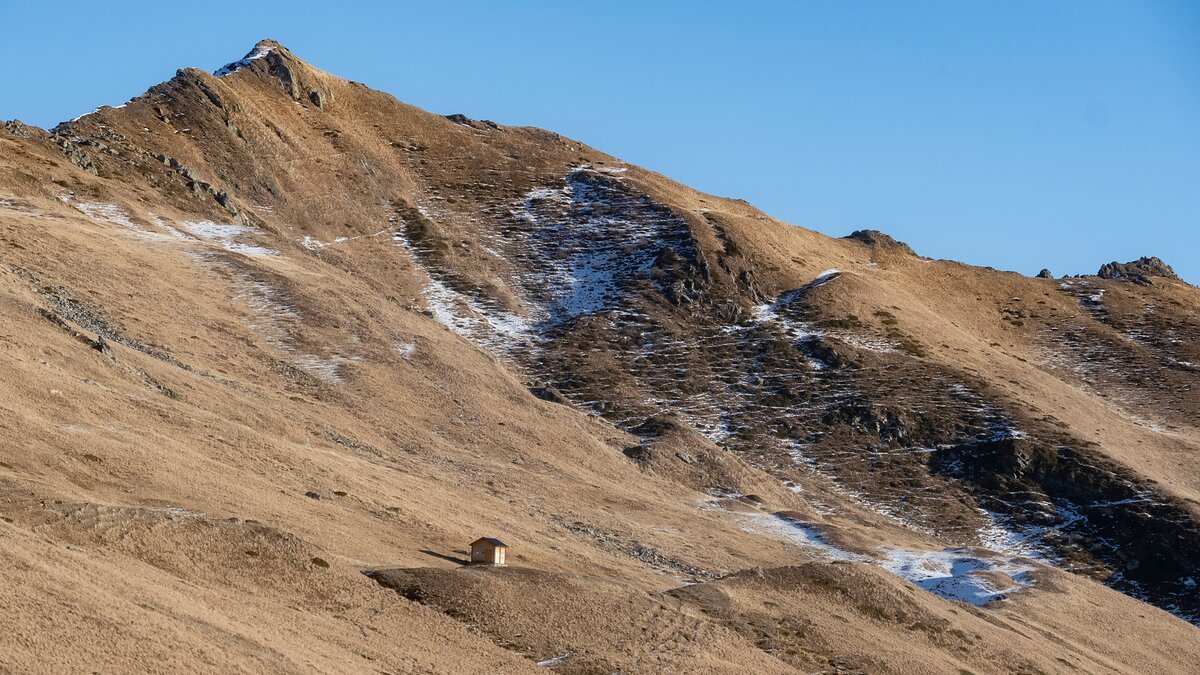 Il Bivacco Bernardi e il Monte Grum